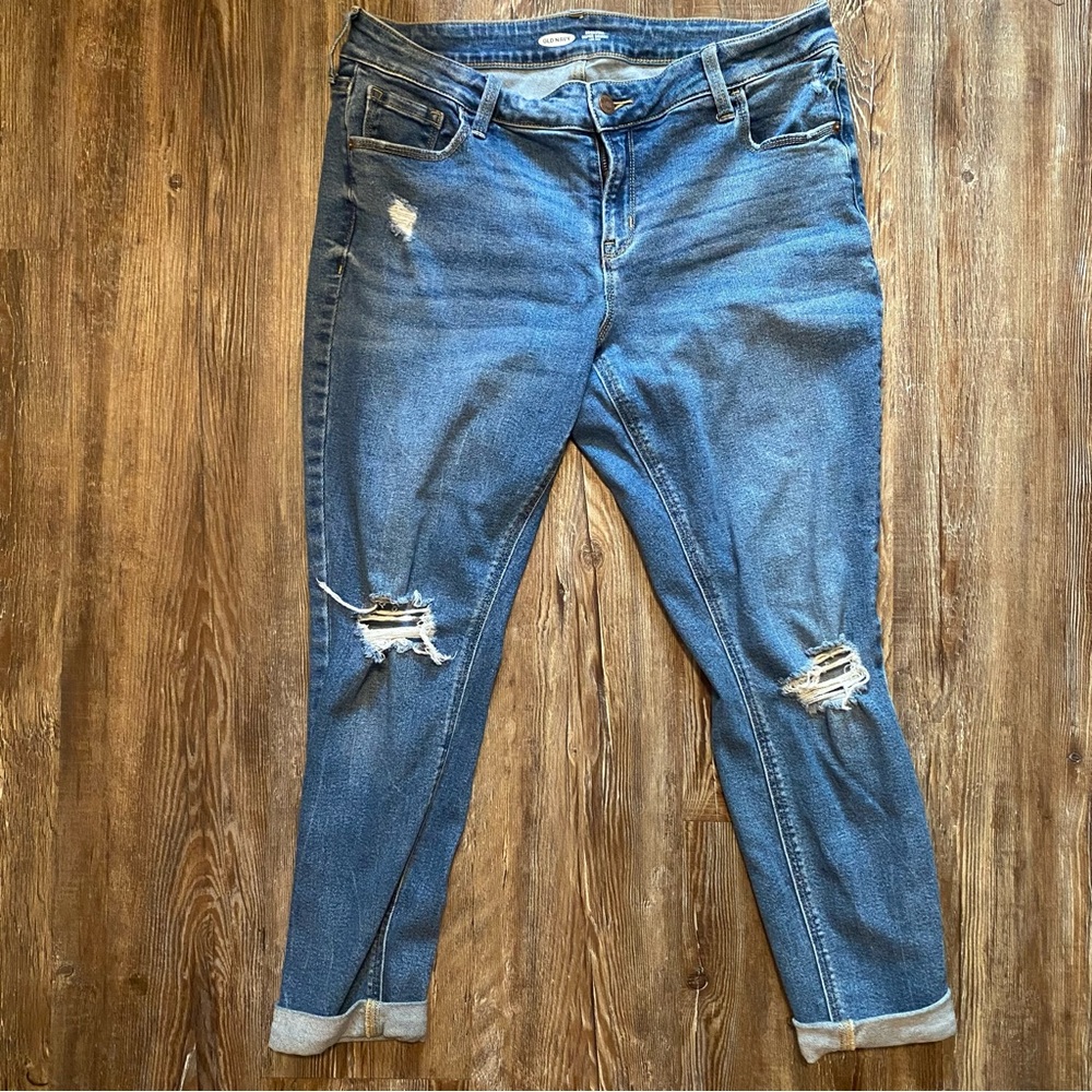 Old Navy Distressed Rockstar Super Skinny Jeans Size 14